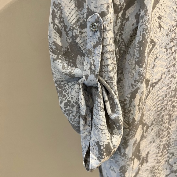 Blouse - Picture 5 of 7